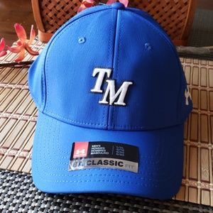Under Armour hat